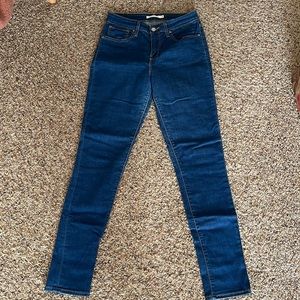 Levi’s 721 High Rise Jeans
